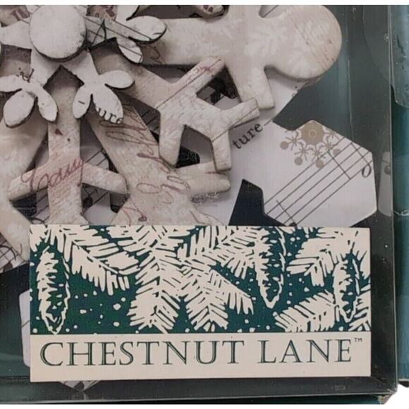 Snowflake Christmas Ornaments 4.5" Set of 3 Cardboard Hanging Cottage NEW NWT - Picture 7 of 8